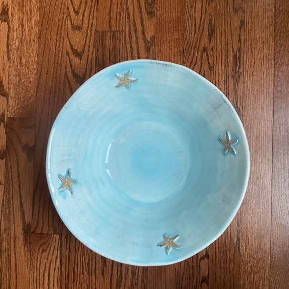 COPY - Pottery barn starfish bowl - Picture 1 of 5